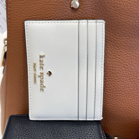 Kate Spade Madison Saffiano Leather Small Slim Card Holder
COLOR: Meringue 
NWT - Picture 15 of 16